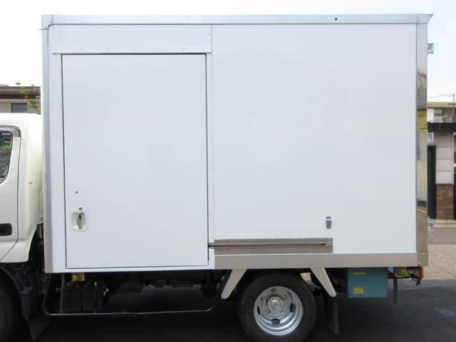 トヨタトヨエース冷凍車（冷蔵車）小型（2t・3t）[写真04]