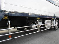 日野プロフィアアルミウイング大型（10t）[写真18]