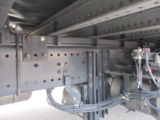 日野プロフィアアルミウイング大型（10t）[写真18]