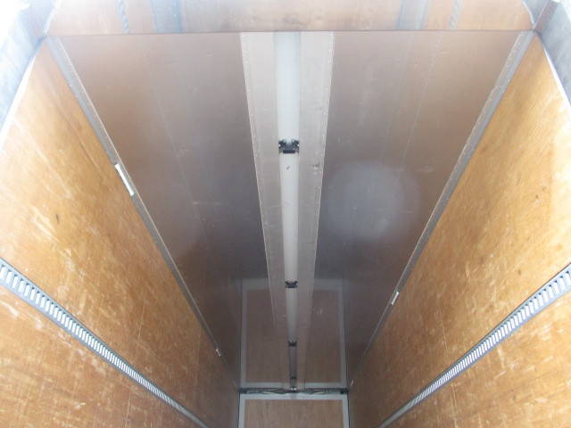 日野プロフィアアルミウイング大型（10t）[写真21]