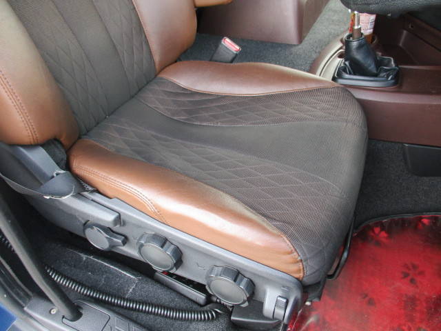 日野プロフィアアルミウイング大型（10t）[写真27]