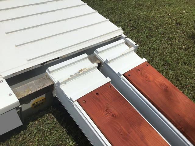 いすゞギガセルフローダー大型（10t）[写真17]