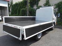 日野デュトロ平ボディ小型（2t・3t）[写真12]