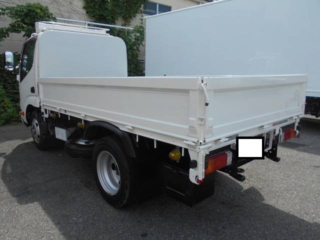 日野デュトロ平ボディ小型（2t・3t）[写真04]
