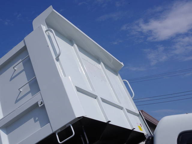 三菱ふそうキャンター深ダンプ（土砂禁ダンプ）小型（2t・3t）[写真11]