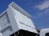 三菱ふそうキャンター深ダンプ（土砂禁ダンプ）小型（2t・3t）[写真11]