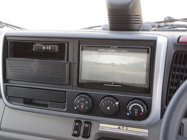 三菱ふそうキャンター深ダンプ（土砂禁ダンプ）小型（2t・3t）[写真17]