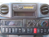 日野デュトロ冷凍車（冷蔵車）小型（2t・3t）[写真20]