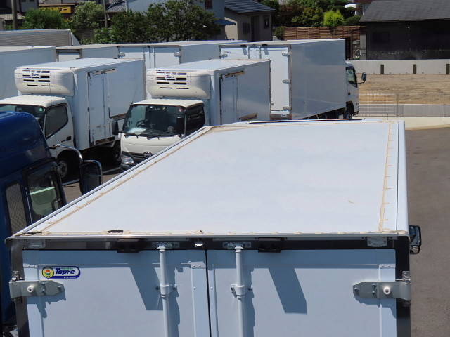 日野デュトロ冷凍車（冷蔵車）小型（2t・3t）[写真06]