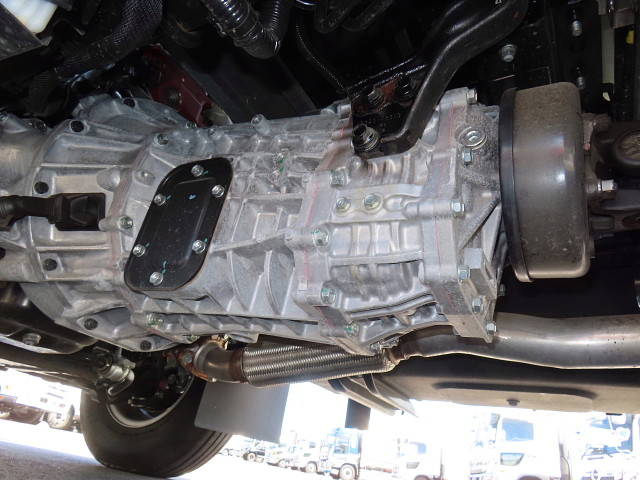 日野デュトロ冷凍車（冷蔵車）小型（2t・3t）[写真07]