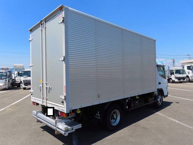 三菱ふそうキャンターアルミバン小型（2t・3t）[写真03]