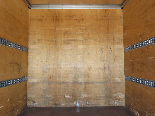 三菱ふそうキャンターアルミバン小型（2t・3t）[写真30]