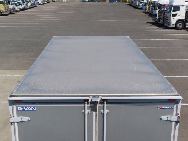 三菱ふそうキャンターアルミバン小型（2t・3t）[写真06]