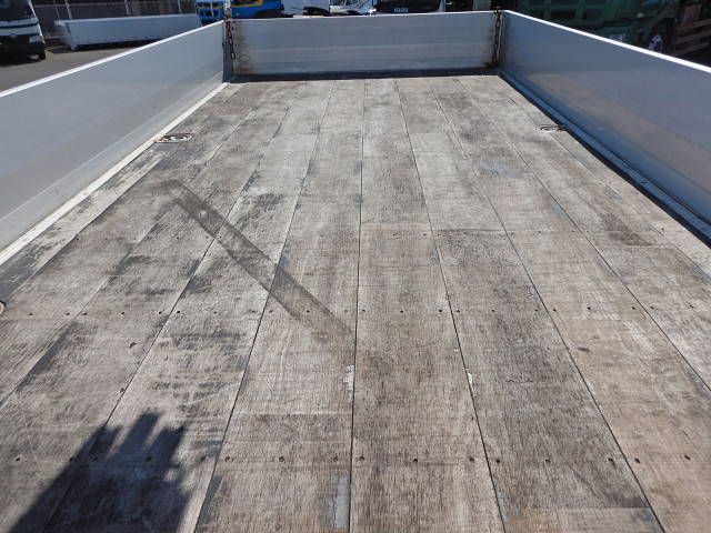 三菱ふそうファイタークレーン4段中型（4t）[写真30]