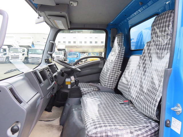 いすゞエルフパッカー車（塵芥車）小型（2t・3t）[写真20]