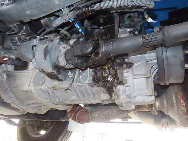 いすゞエルフパッカー車（塵芥車）小型（2t・3t）[写真08]