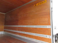 いすゞエルフアルミバン小型（2t・3t）[写真13]