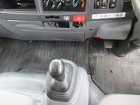 いすゞエルフアルミバン小型（2t・3t）[写真25]