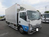 いすゞエルフアルミバン小型（2t・3t）[写真04]