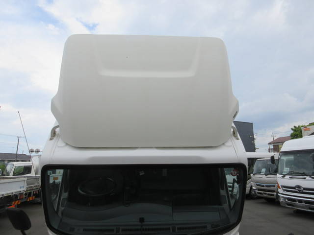 いすゞエルフアルミバン小型（2t・3t）[写真06]