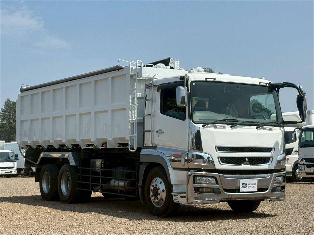 三菱ふそうスーパーグレート深ダンプ（土砂禁ダンプ）大型（10t）[写真02]