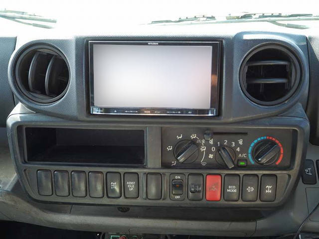 日野デュトロクレーン4段小型（2t・3t）[写真37]