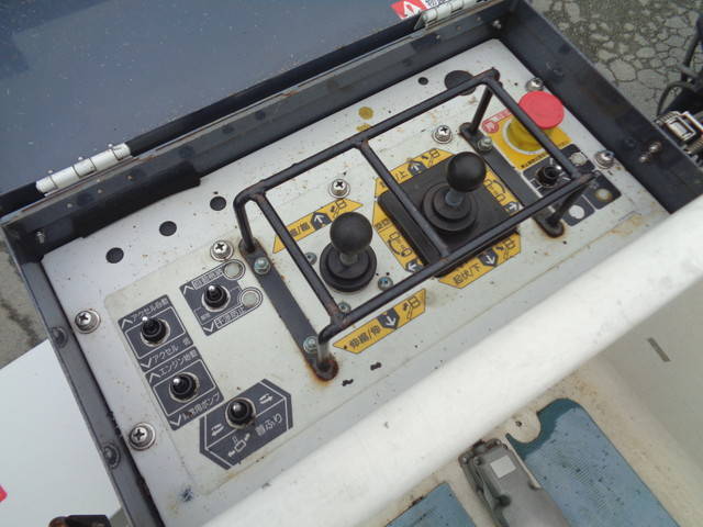 日野デュトロ高所作業車小型（2t・3t）[写真16]