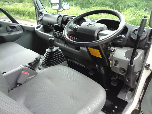 日野デュトロ高所作業車小型（2t・3t）[写真26]