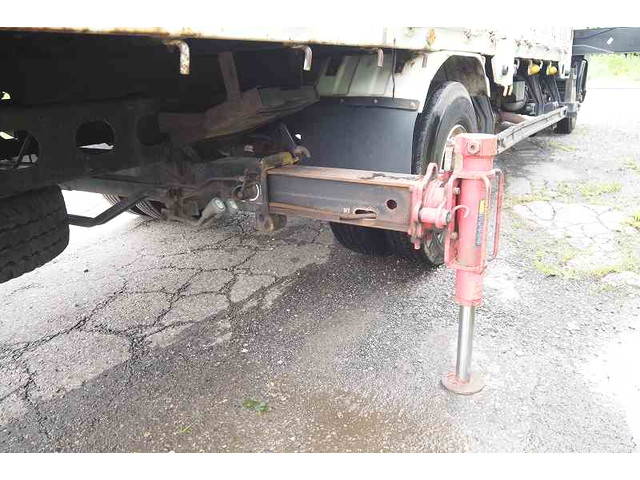 いすゞフォワードクレーン6段中型（4t）[写真10]