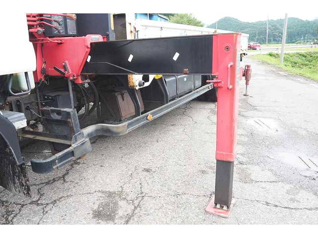 いすゞフォワードクレーン6段中型（4t）[写真08]