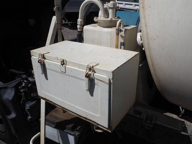 日野デュトロミキサー車（コンクリートミキサー）小型（2t・3t）[写真30]