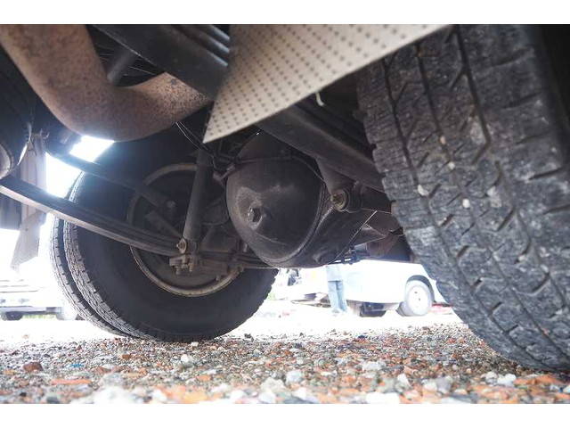 三菱ふそうローザマイクロバス[写真15]