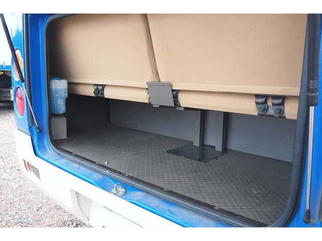 三菱ふそうローザマイクロバス[写真19]