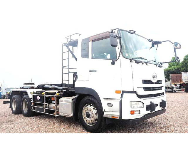 UDトラックスクオンコンテナ専用車2013年(平成25年)QKG-CW5YL