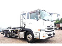 UDトラックスクオンコンテナ専用車大型(10t)