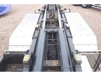 UDトラックスクオンコンテナ専用車大型（10t）[写真22]