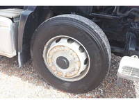 UDトラックスクオンコンテナ専用車大型（10t）[写真24]