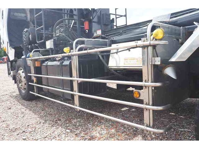 UDトラックスクオンコンテナ専用車大型（10t）[写真27]