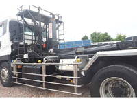 UDトラックスクオンコンテナ専用車大型（10t）[写真10]