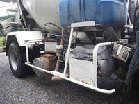 三菱ふそうファイターミキサー車（コンクリートミキサー）中型（4t）[写真11]