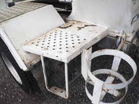 三菱ふそうファイターミキサー車（コンクリートミキサー）中型（4t）[写真25]