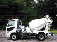 三菱ふそうファイターミキサー車（コンクリートミキサー）中型（4t）[写真06]