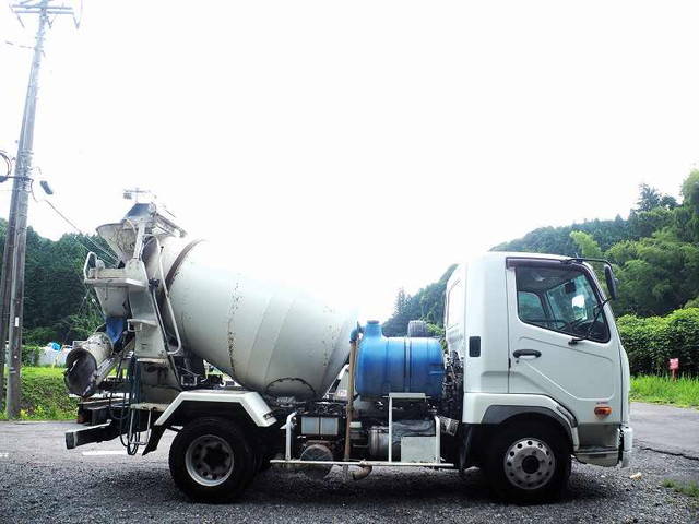 三菱ふそうファイターミキサー車（コンクリートミキサー）中型（4t）[写真07]