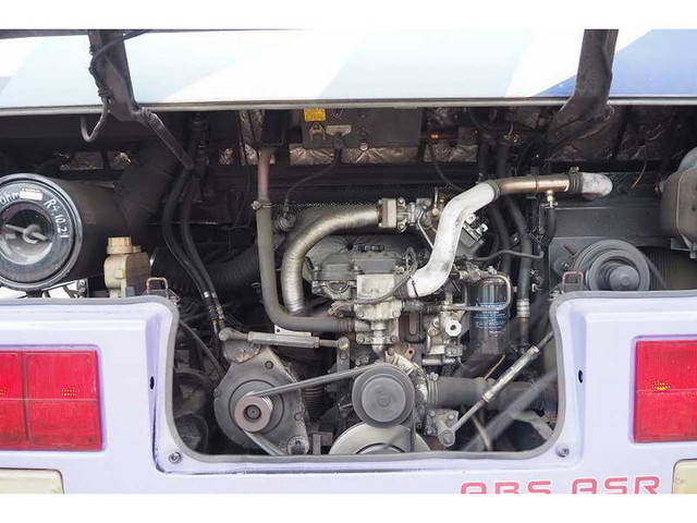 三菱ふそうエアロミディバス[写真12]