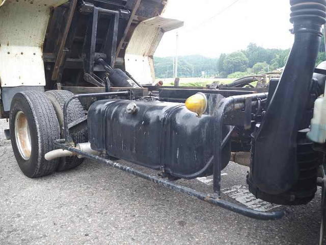 いすゞエルフローダーダンプ小型（2t・3t）[写真15]