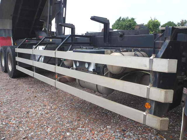 日野プロフィア深ダンプ（土砂禁ダンプ）大型（10t）[写真15]