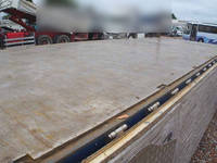 UDトラックスクオンアルミブロック大型（10t）[写真12]