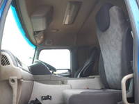 UDトラックスクオンアルミブロック大型（10t）[写真34]