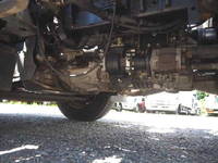 いすゞエルフクレーン4段小型（2t・3t）[写真32]