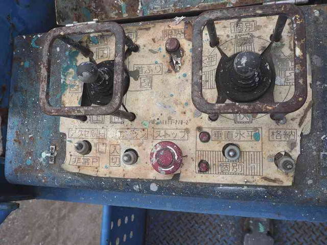 日野レンジャー高所作業車中型（4t）[写真11]